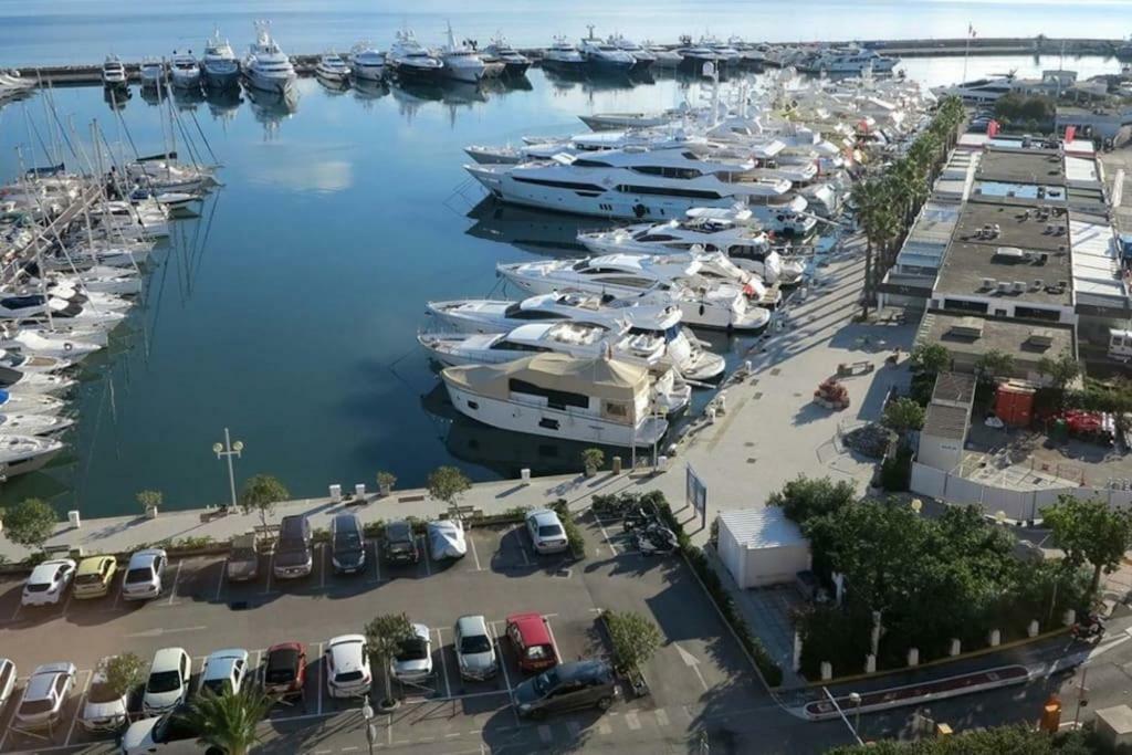 Appartement T2 De Standing Au Pied Des Plages Golfe-Juan Ngoại thất bức ảnh