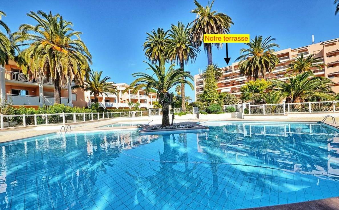 Appartement T2 De Standing Au Pied Des Plages Golfe-Juan Ngoại thất bức ảnh